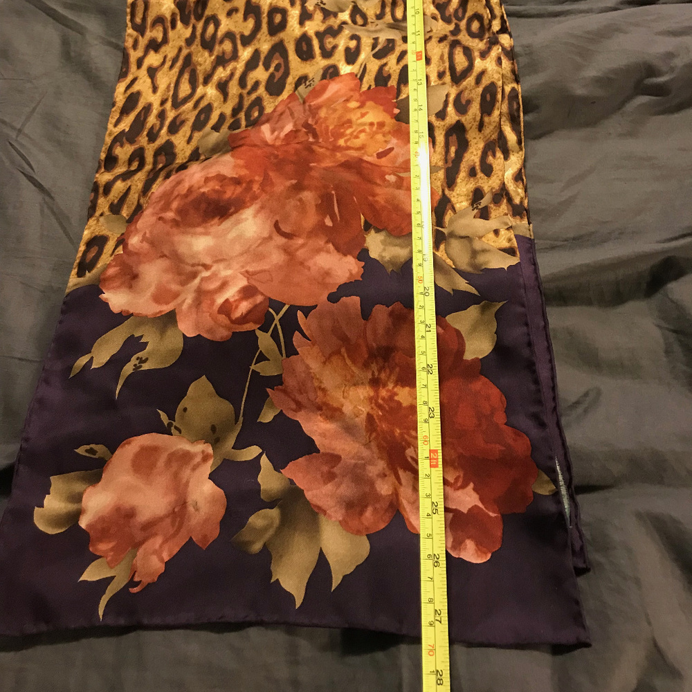 100% Silk Ralph Lauren shawl/scarf/wrap animal